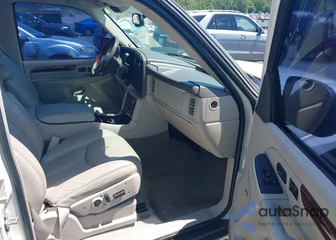 2005 Cadillac Escalade Esv Standard from USA, damaged, VIN 3GYFK66NX5G144033